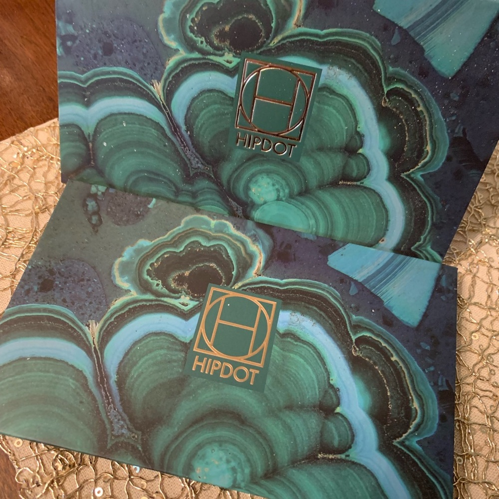 HipDot Green and Blue Eyeshadow Palette